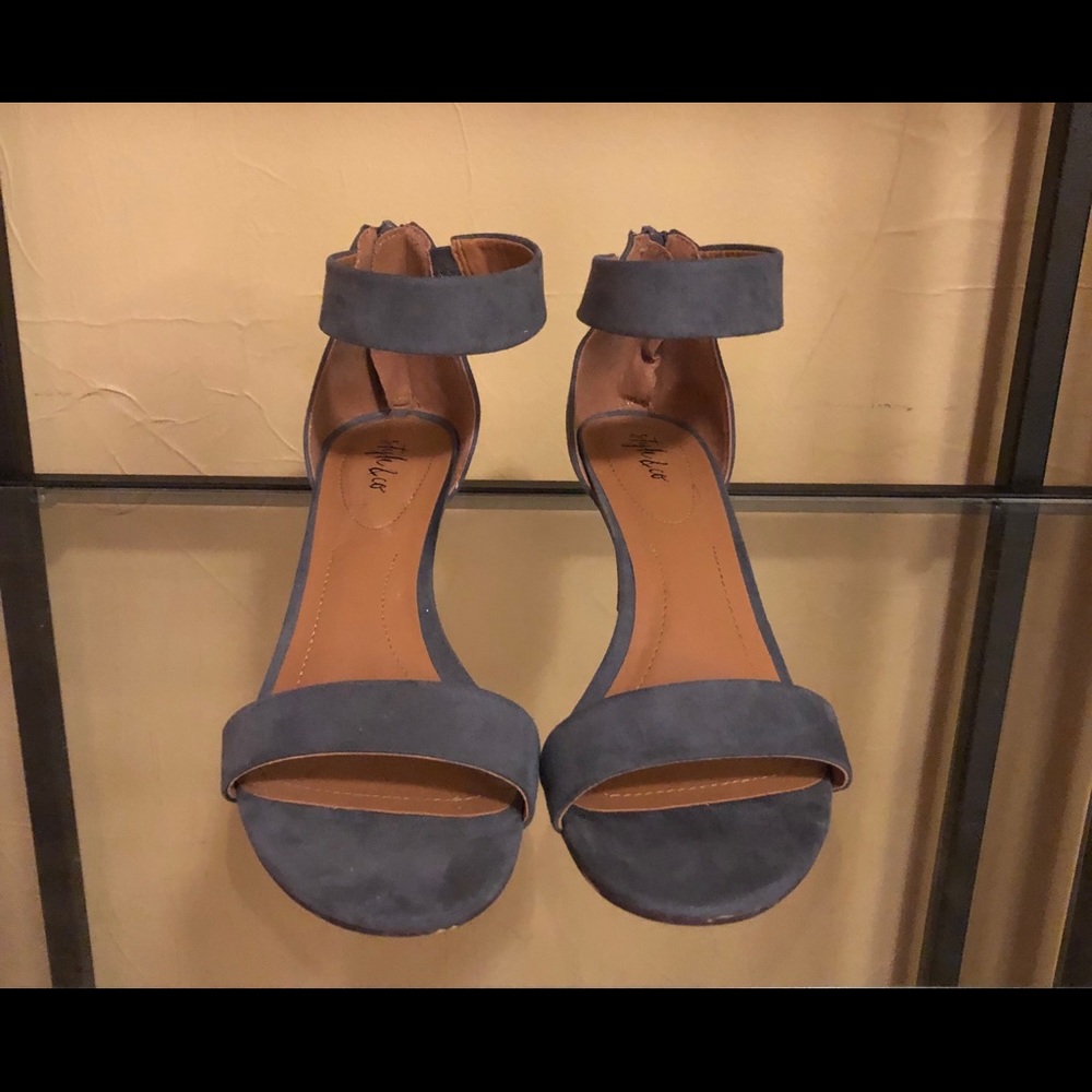 Open toe ankle heels